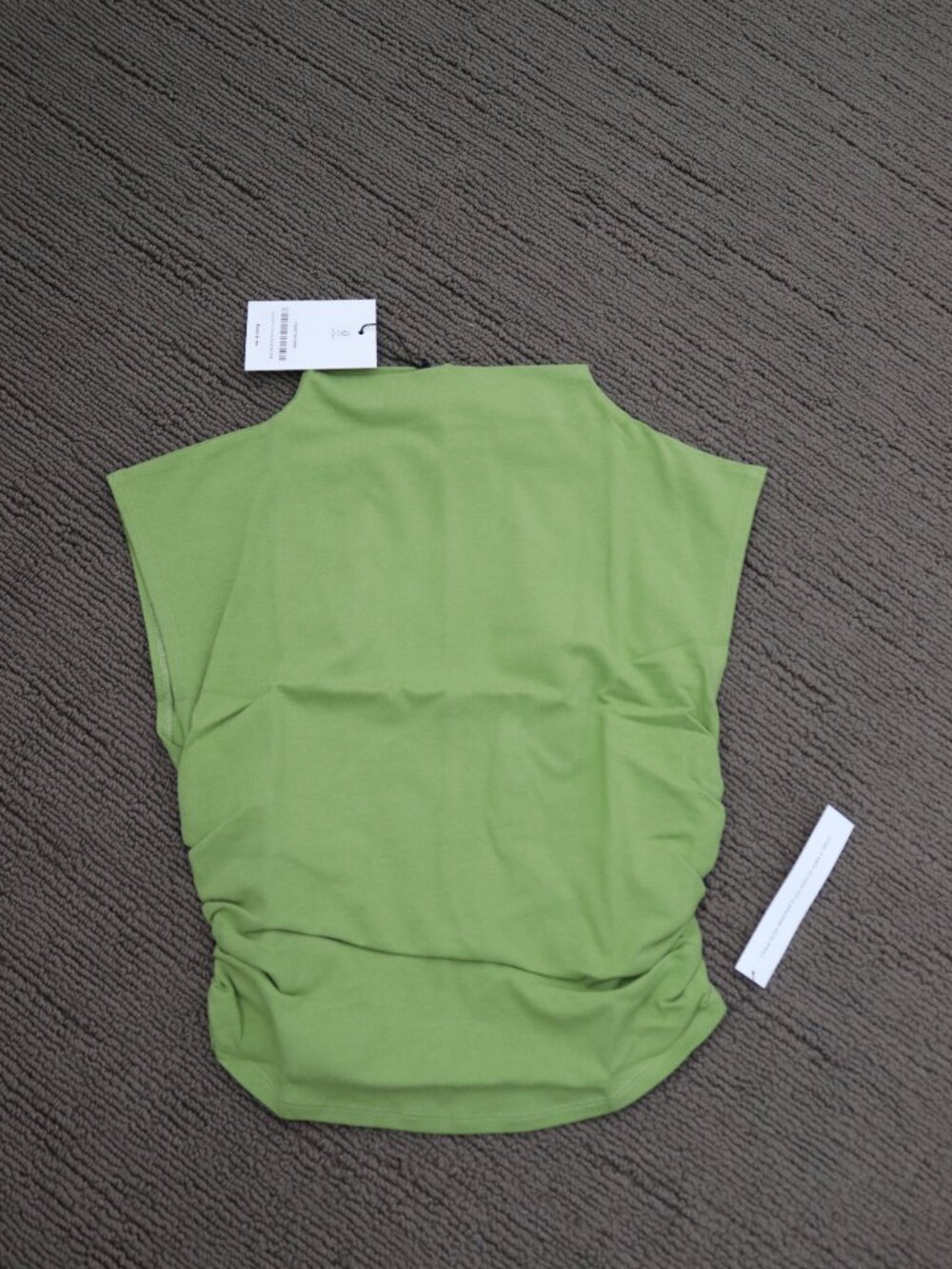 NWT Reformation Lindy Top Avocado Green Size Medium - Picture 2 of 5